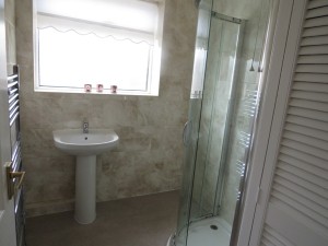 Fully Tiled Shower Room